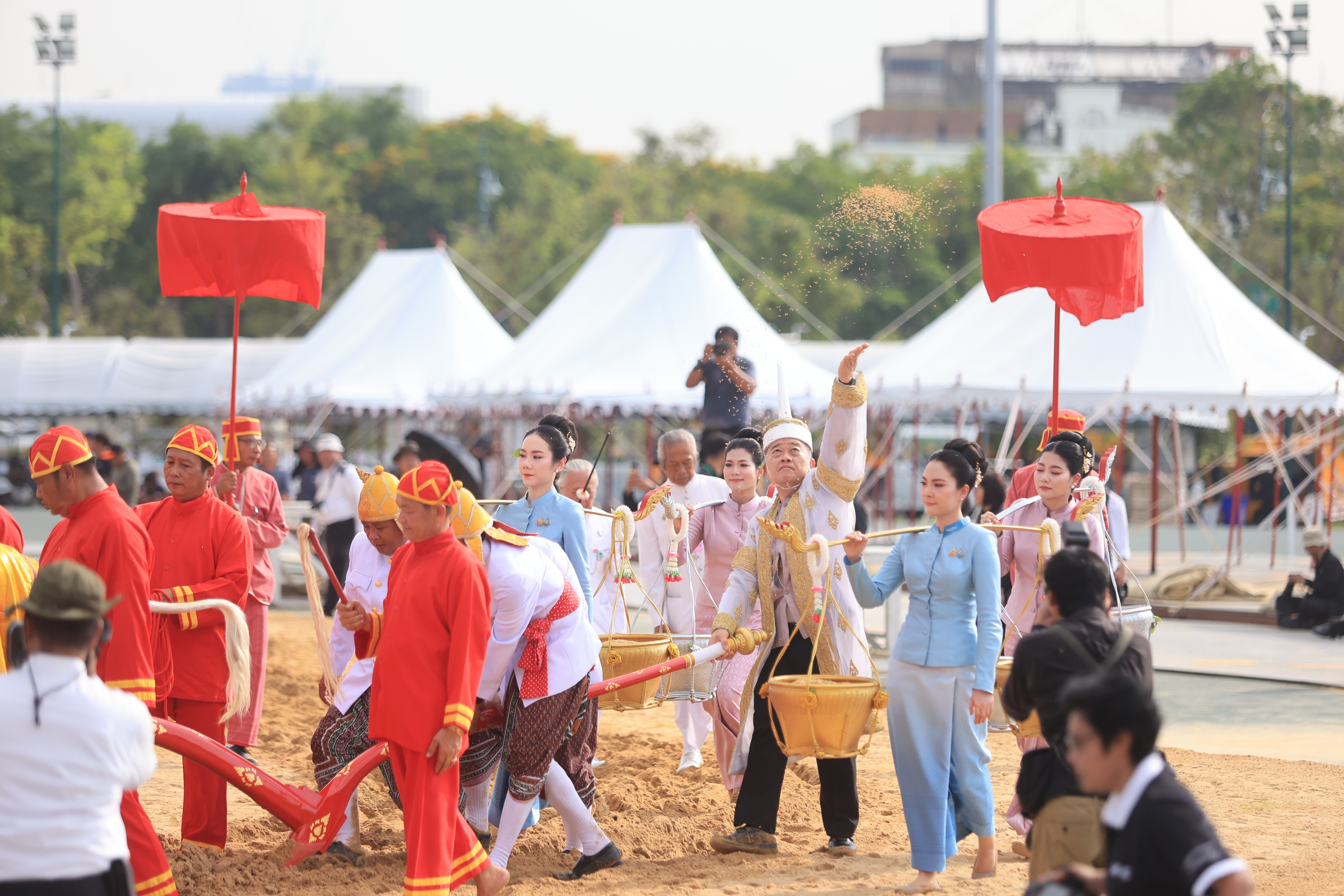 title - ส.ป.ก. ร่วมซ้อมใหญ่ ครั้งที่ 2 พระราชพิธีพืชมงคลจรดพระนังคัลแรกนาขวัญ ประจำปีพุทธศักราช 2569